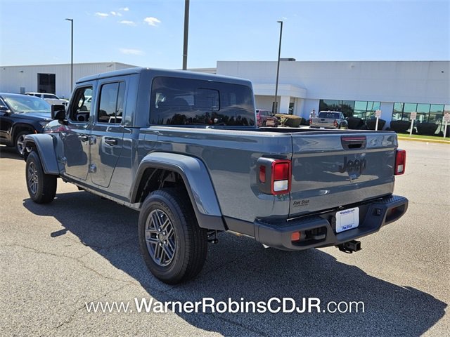 New 2025 Jeep Gladiator Sport image 8