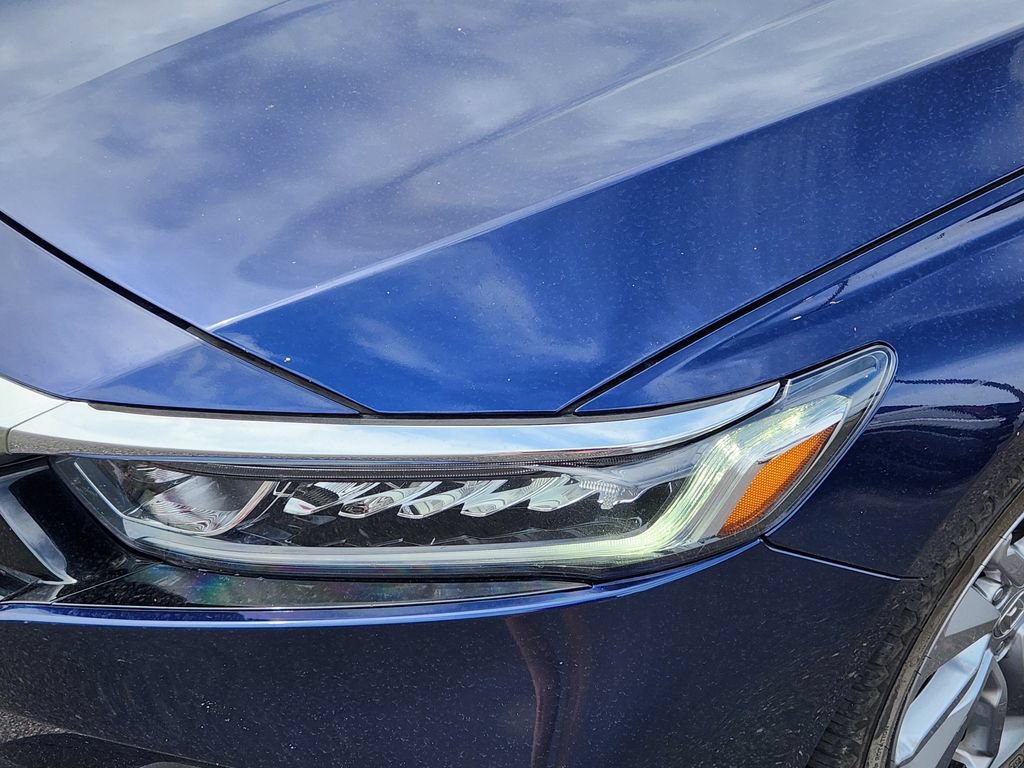 Used 2018 Honda Accord LX image 8