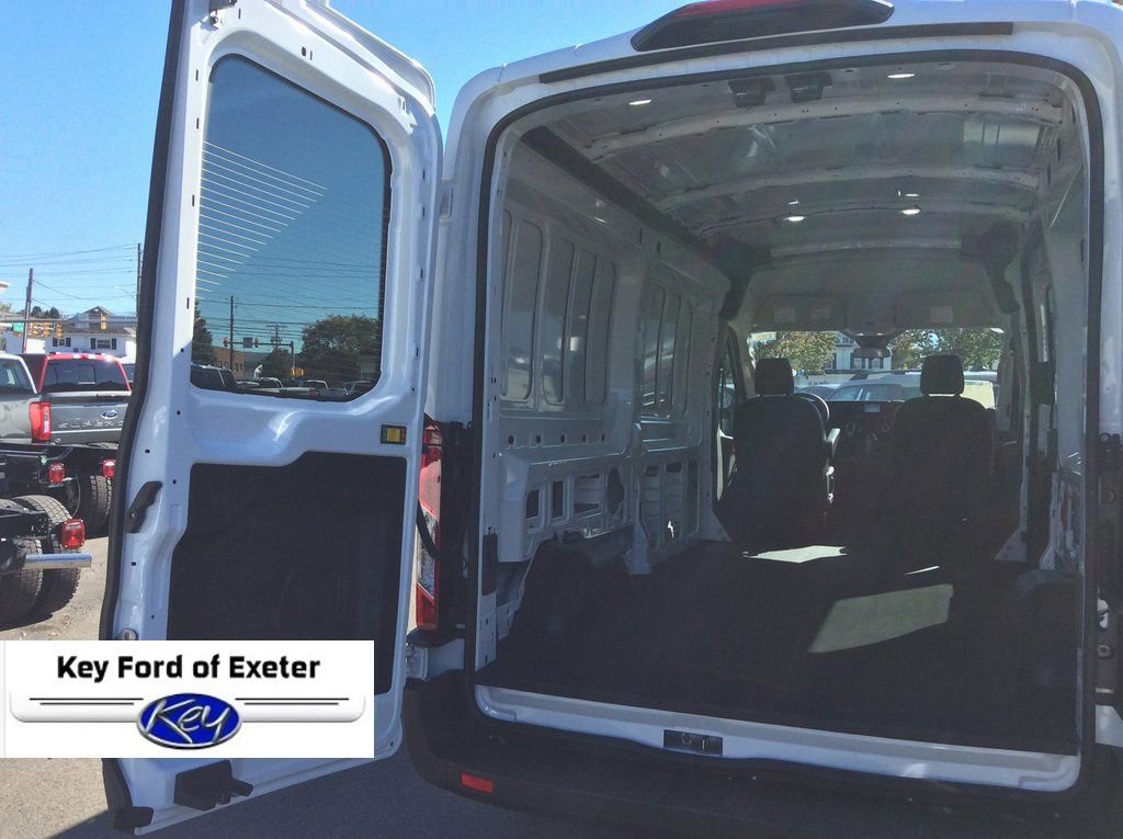 New 2025 Ford Transit 250 148 Medium Roof Extended AWD image 23