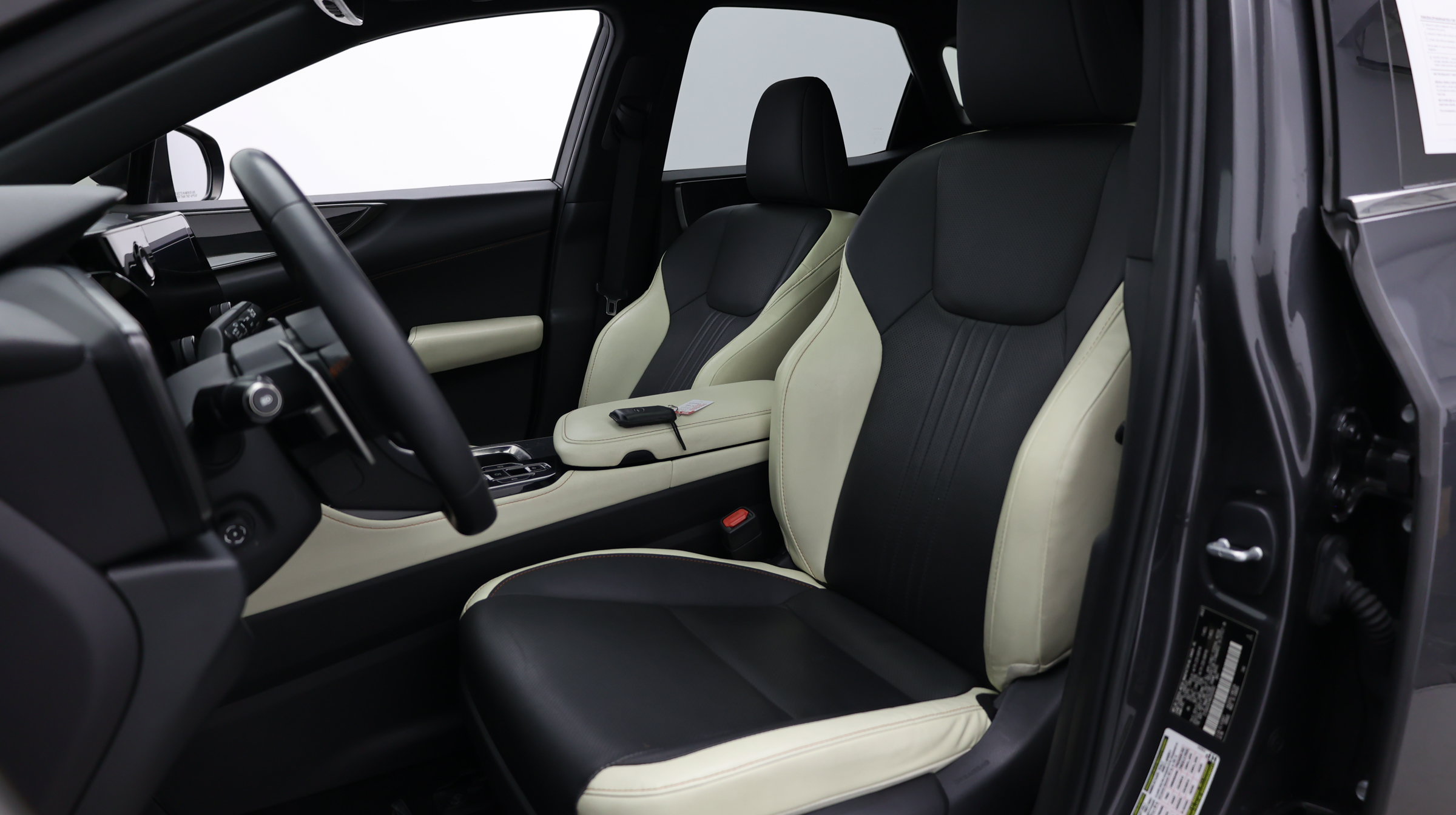 Used 2022 Lexus NX 250 FWD image 25