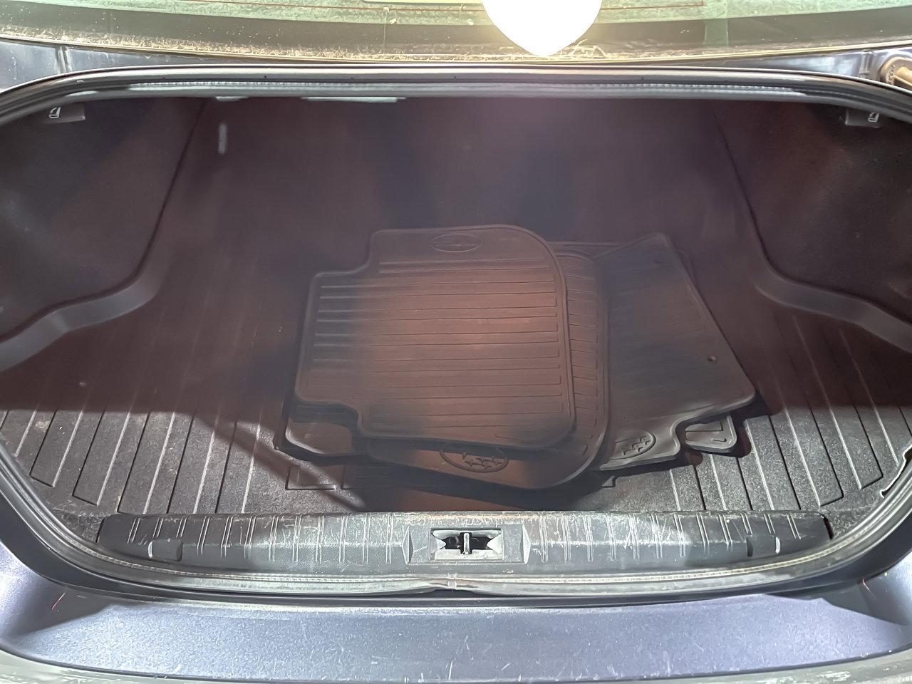 Used 2017 Subaru Legacy 2.5i Limited image 9