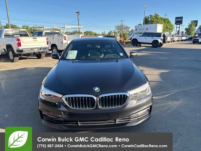 Used 2018 BMW 530i xDrive AWD/4WD image 3