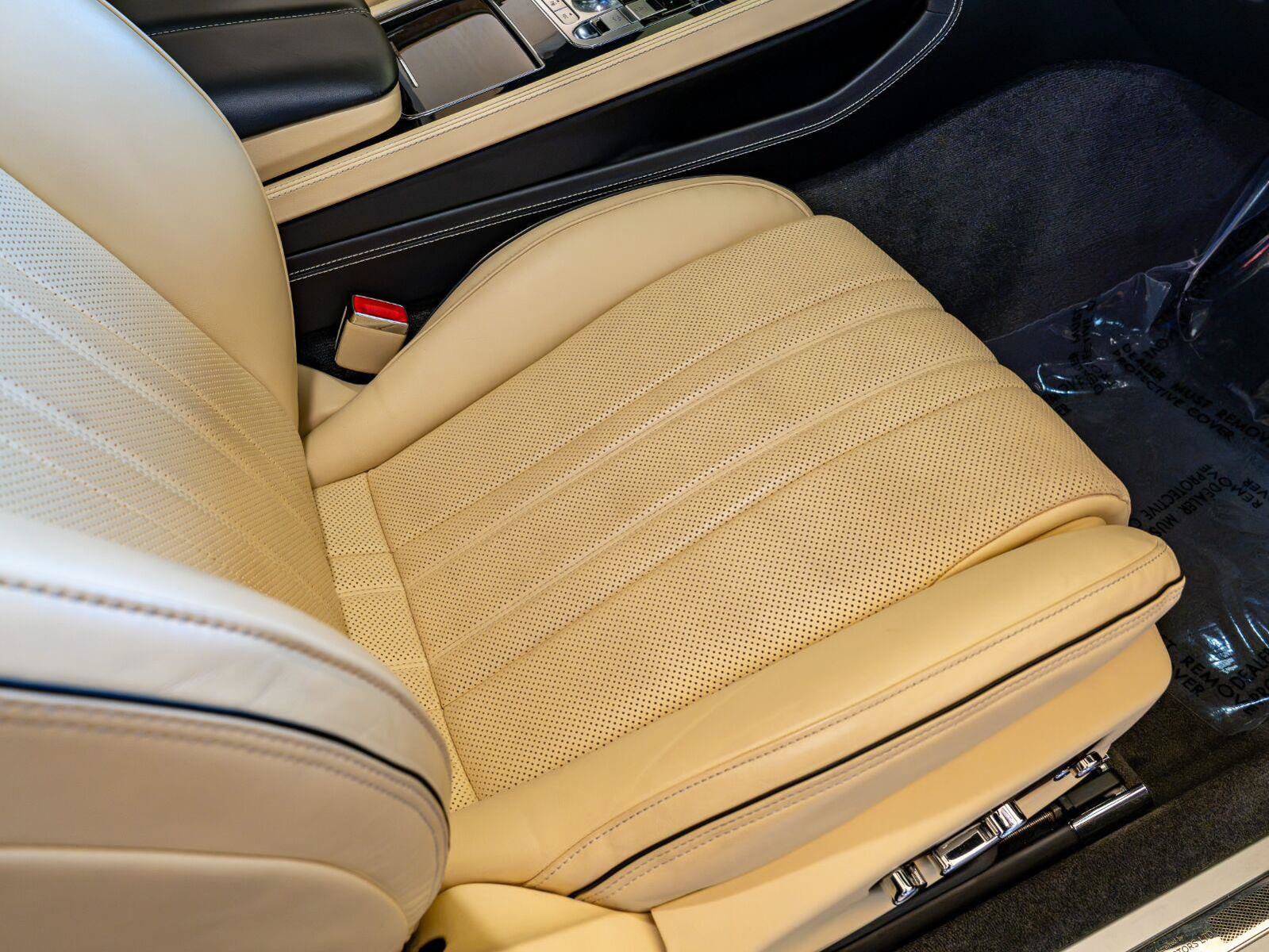 Used 2020 Bentley Continental GT AWD/4WD image 21