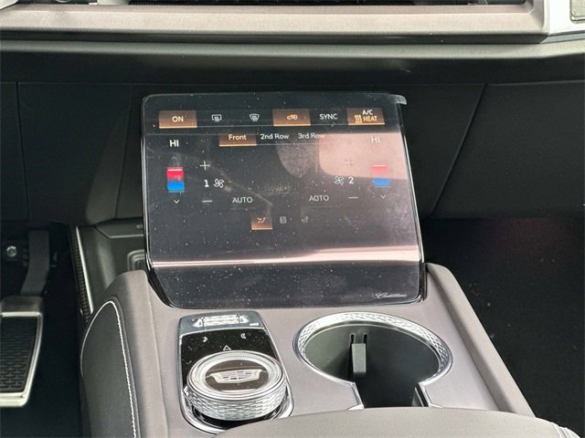 New 2026 Cadillac Vistiq Luxury w/ LPO, Floor Liner Package image 4