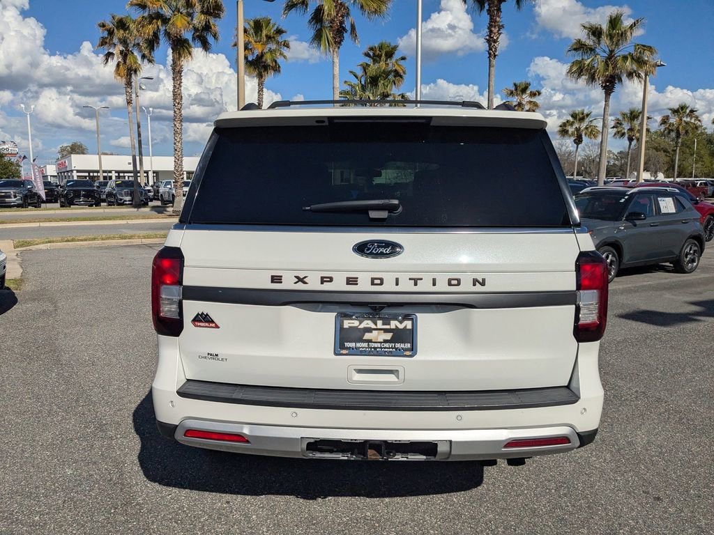 Used 2022 Ford Expedition Timberline image 4
