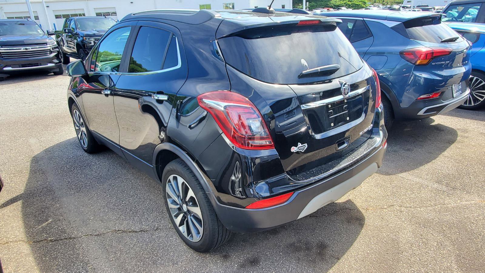Used 2019 Buick Encore Essence AWD/4WD image 8