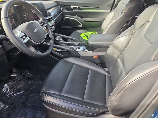 Certified 2023 Kia Telluride S w/ S Sunroof Package image 29