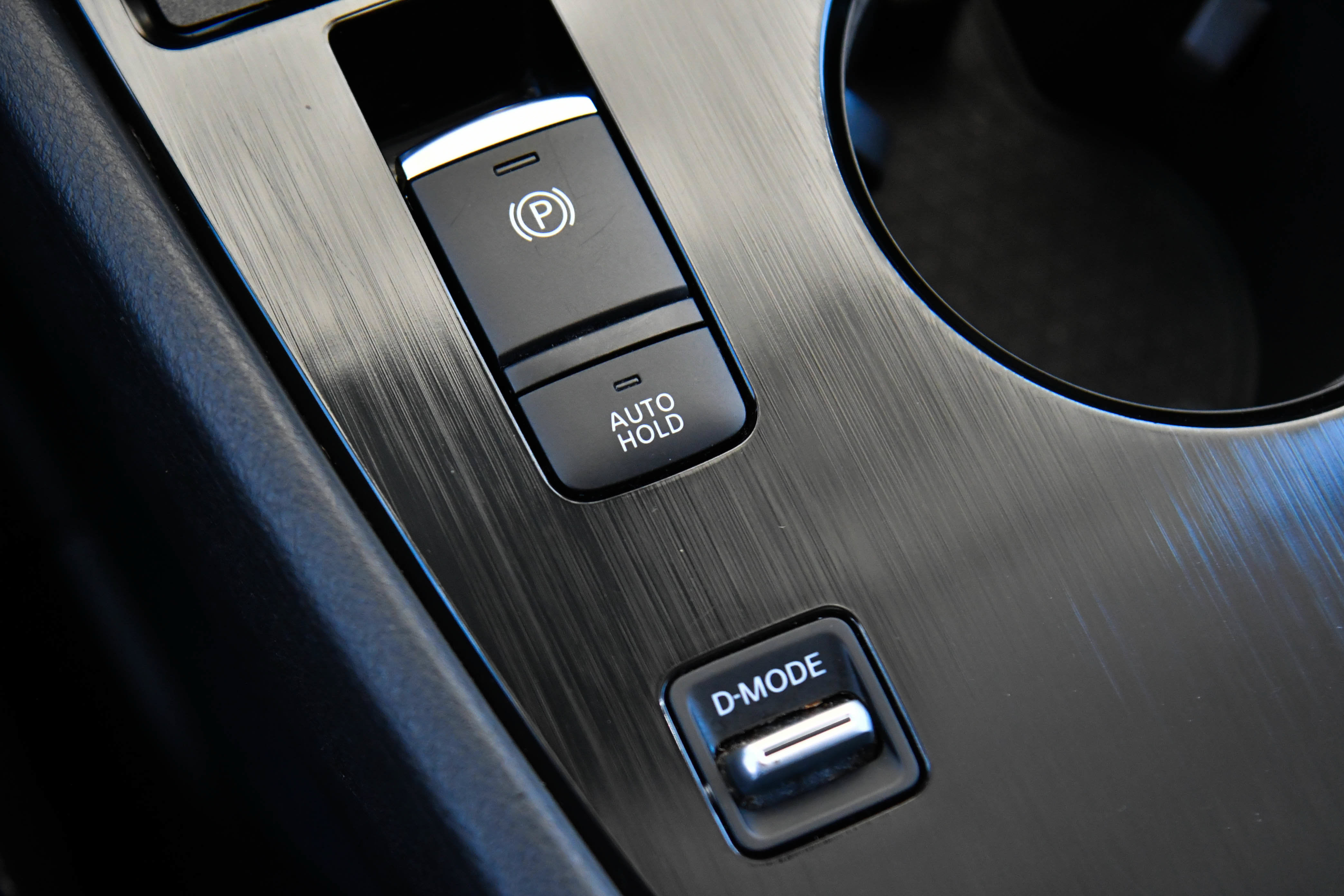 Used 2025 Nissan Rogue SV FWD image 26