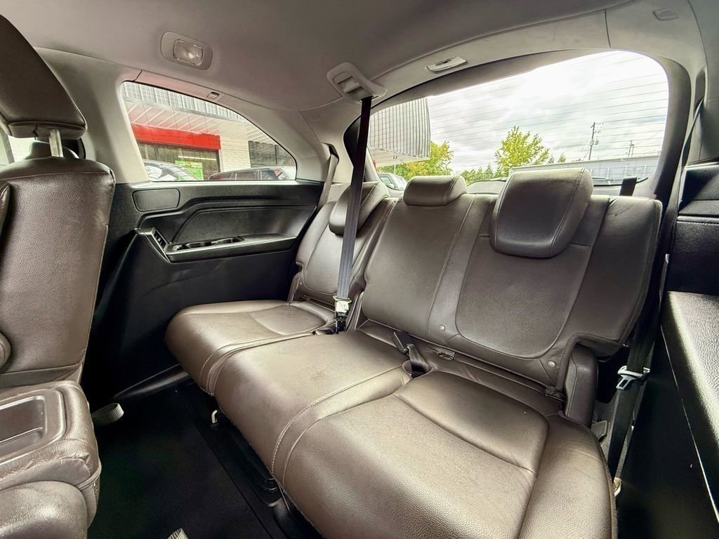 Used 2019 Honda Odyssey EX-L image 32