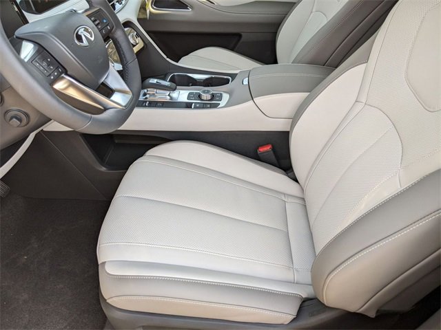 New 2026 INFINITI QX60 Luxe w/ Cargo Package image 27