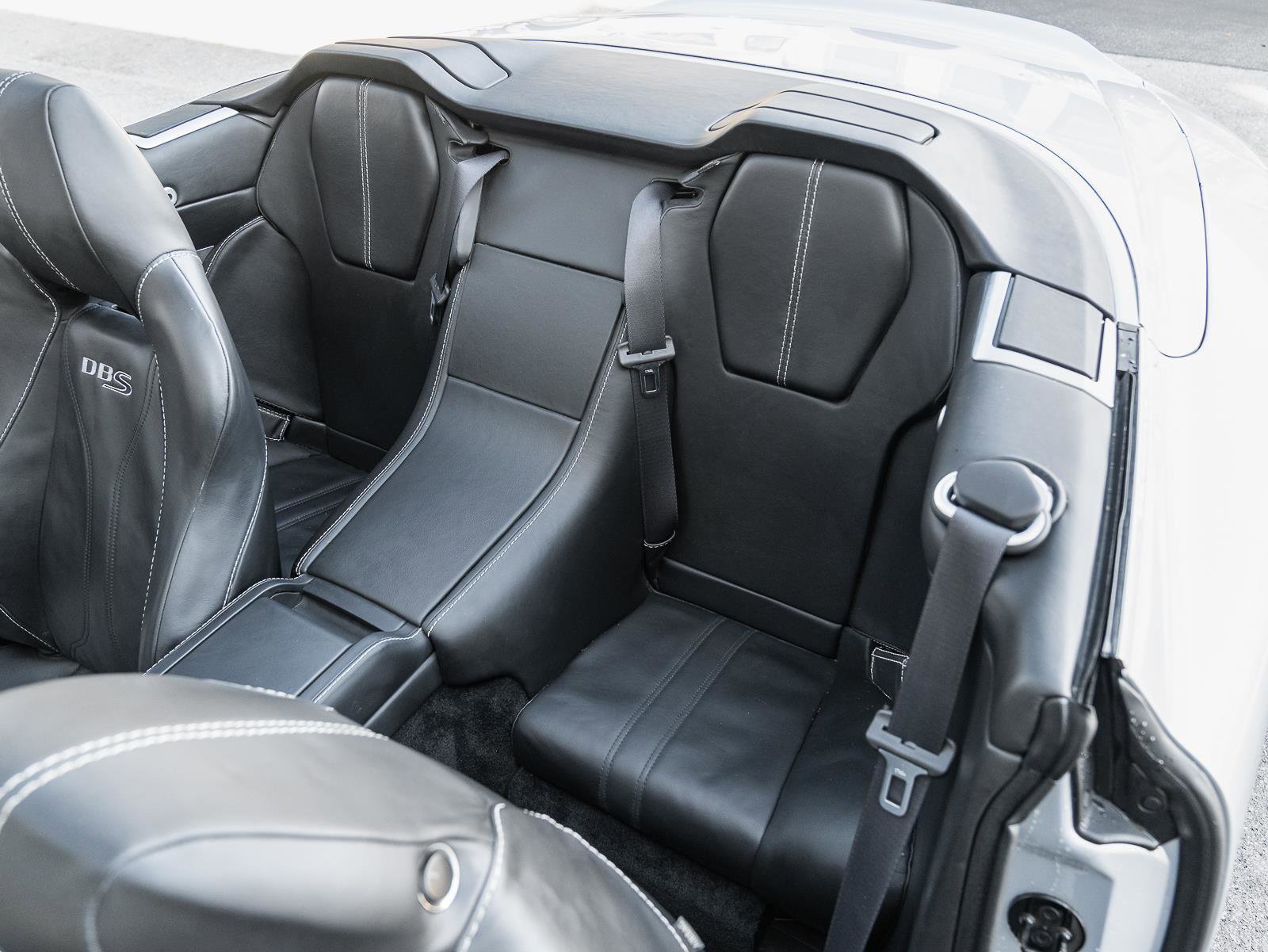 Used 2010 Aston Martin DBS Volante image 22