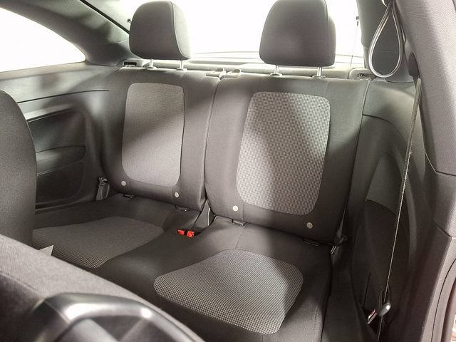 Used 2019 Volkswagen Beetle 2.0T S FWD image 13