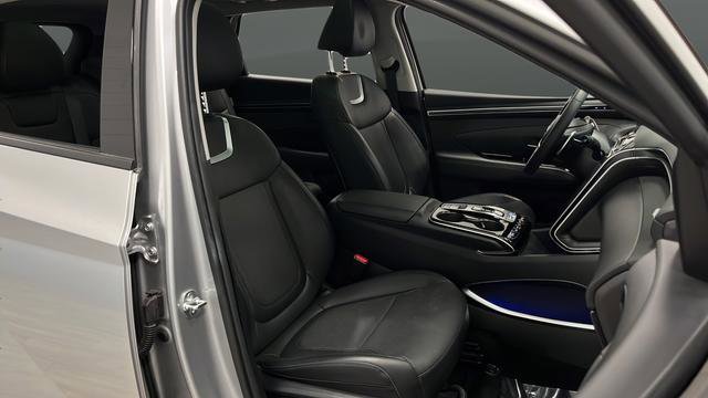 Used 2024 Hyundai Tucson Limited image 25