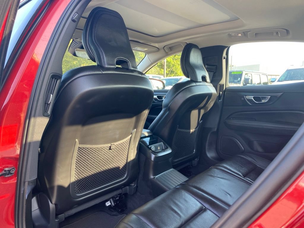 Used 2023 Volvo S60 T8 Plus AWD/4WD image 23