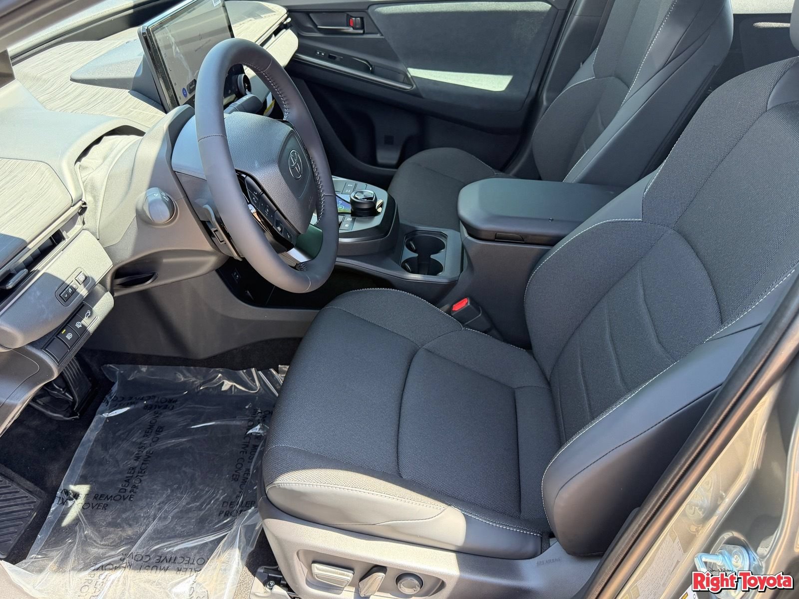 New 2026 Toyota C-HR AWD/4WD image 13