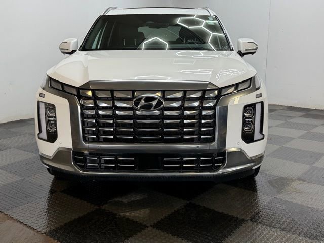 Used 2023 Hyundai Palisade Calligraphy image 5
