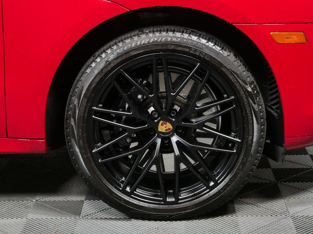 Used 2022 Porsche Macan GTS AWD/4WD image 39