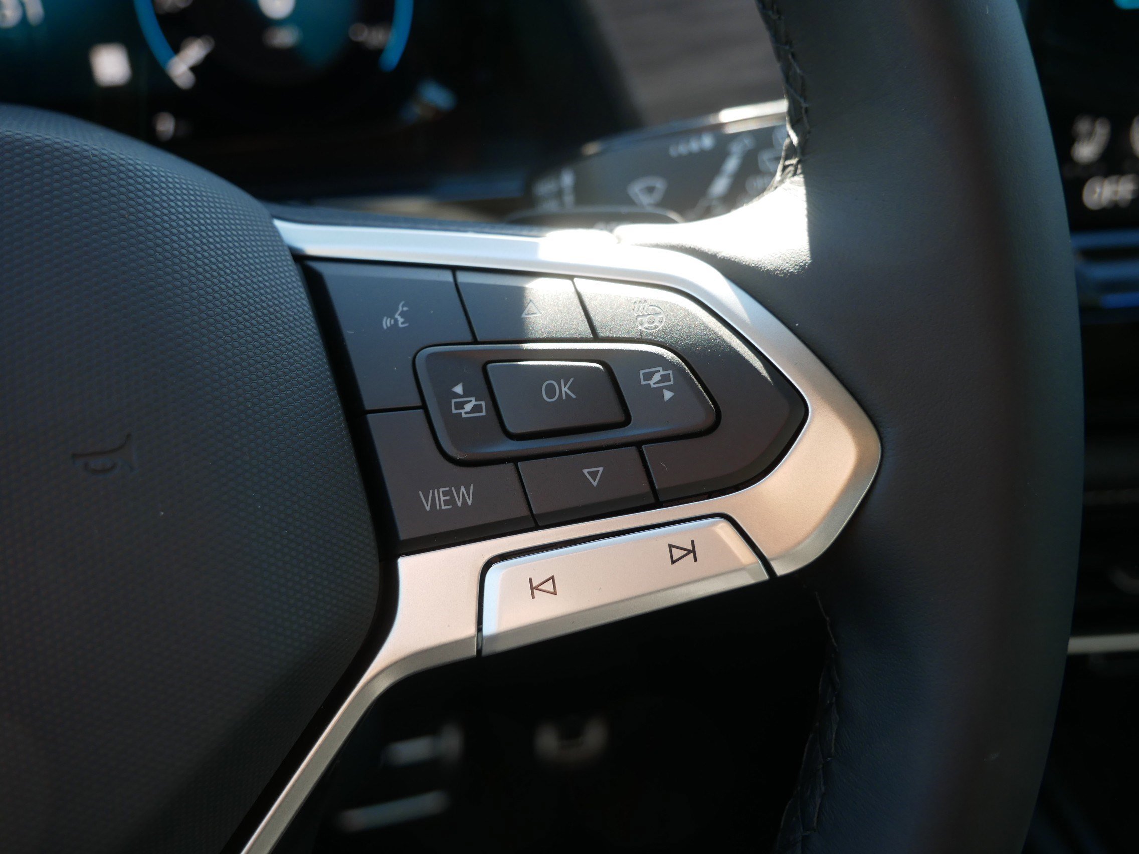 New 2026 Volkswagen Atlas SEL Premium R-Line image 15