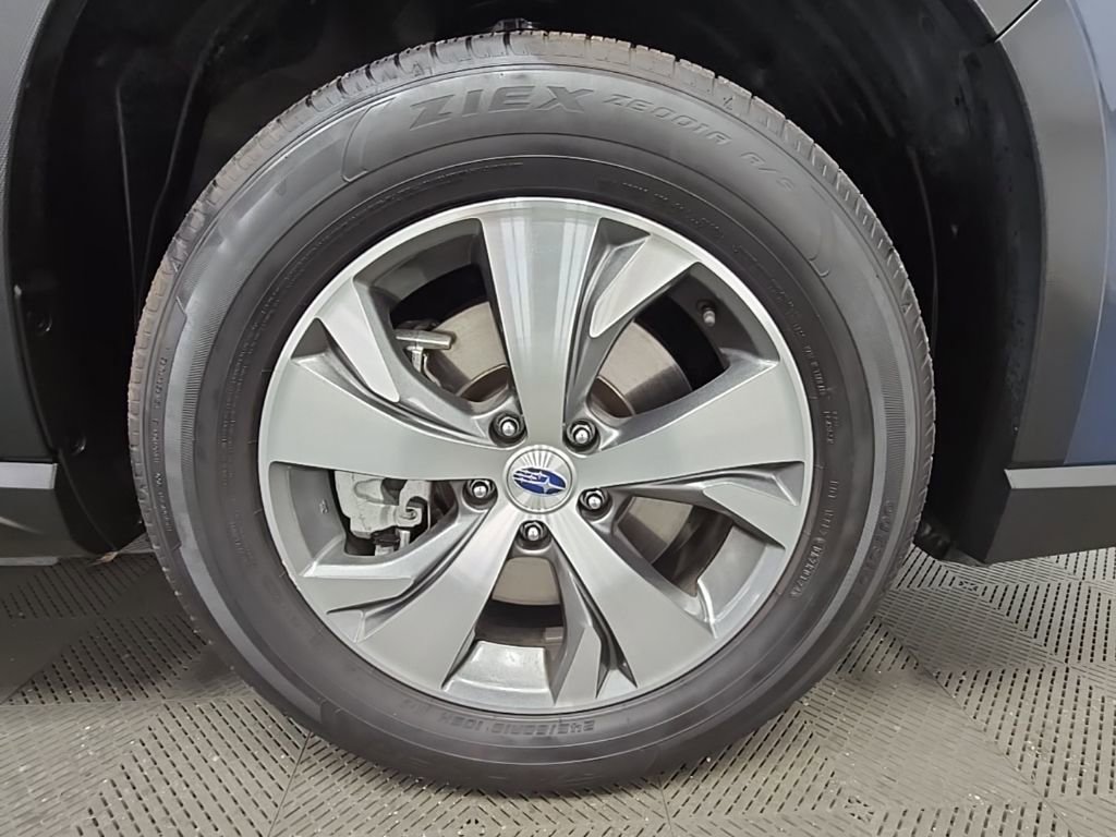 Used 2024 Subaru Ascent Premium w/ Convenience Package image 46