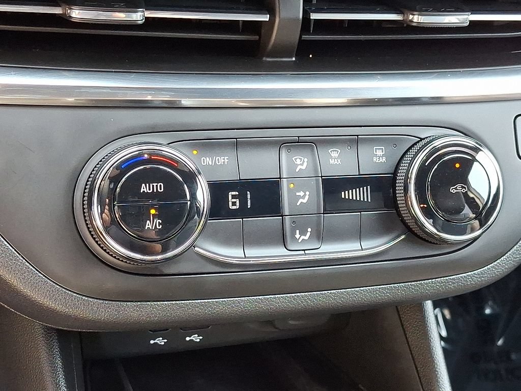Used 2024 Buick Envista Preferred w/ Convenience II Package FWD image 15