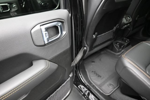 New 2026 Jeep Gladiator Sport AWD/4WD image 10