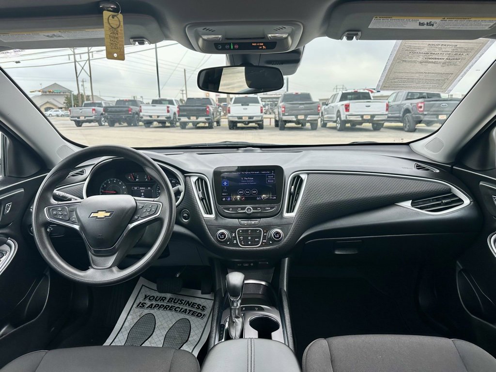 Used 2024 Chevrolet Malibu LT image 14