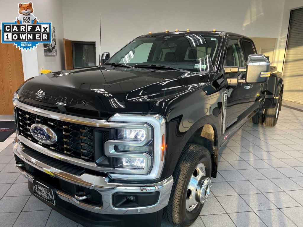 Used 2024 Ford F350 Lariat w/ Lariat Ultimate Package AWD/4WD image 4