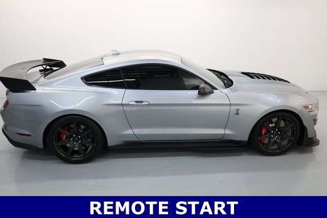 Used 2022 Ford Mustang Shelby GT500 w/ Carbon Fiber Track Pack image 28