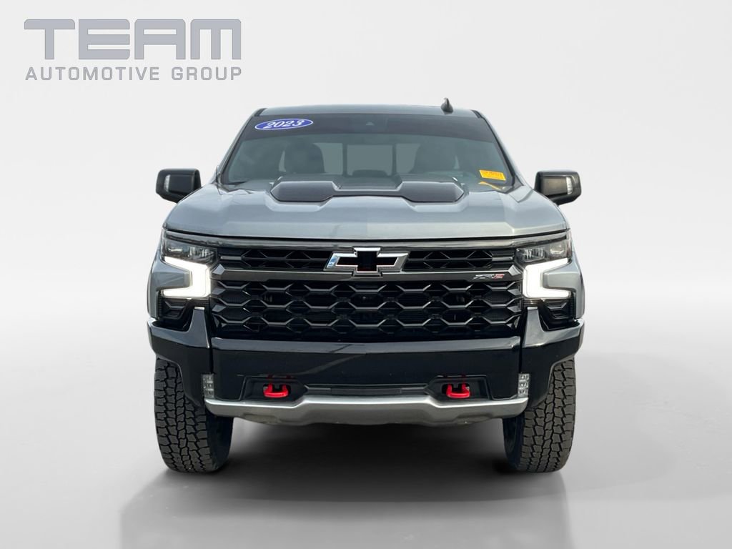 Used 2023 Chevrolet Silverado 1500 ZR2 w/ Technology Package image 2