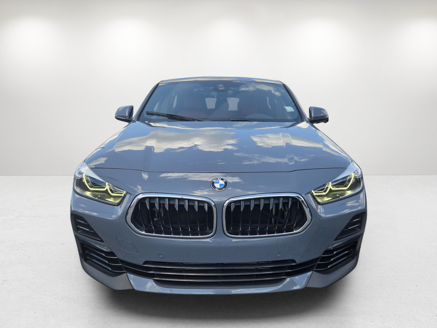 Used 2021 BMW X2 sDrive28i w/ Premium Package FWD image 2
