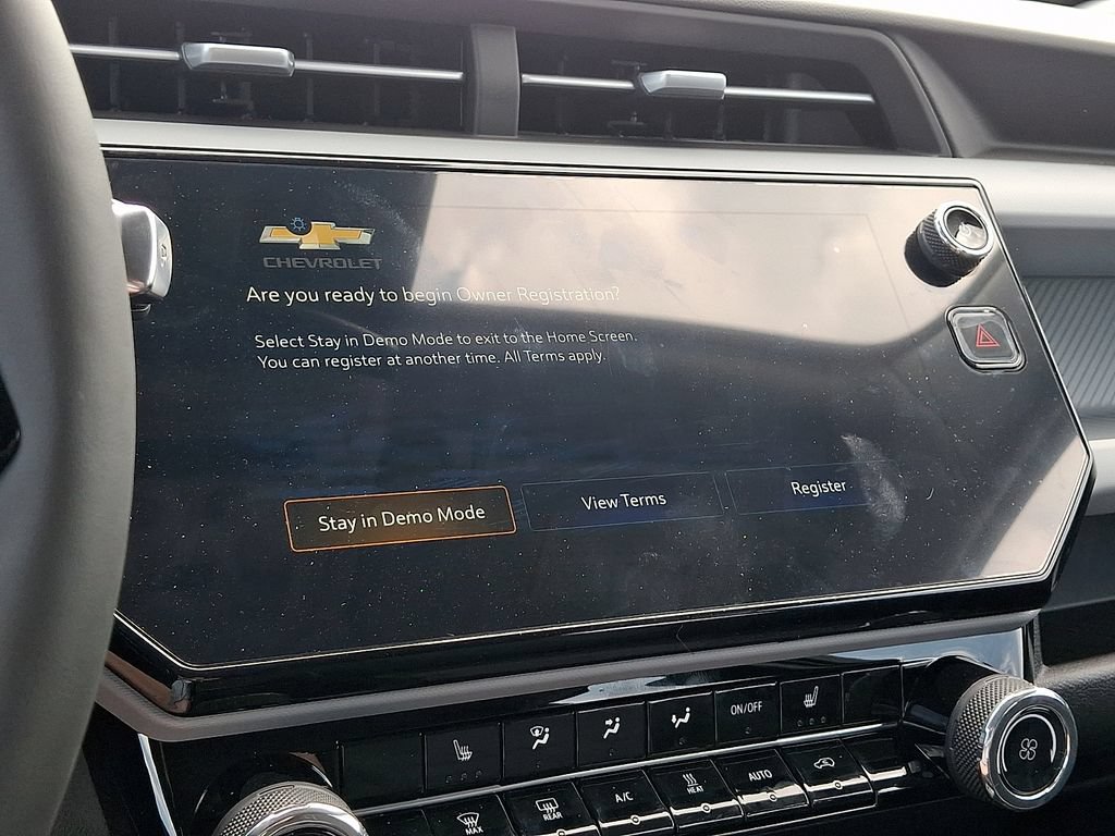 New 2027 Chevrolet Bolt LT w/ Comfort Package FWD image 12