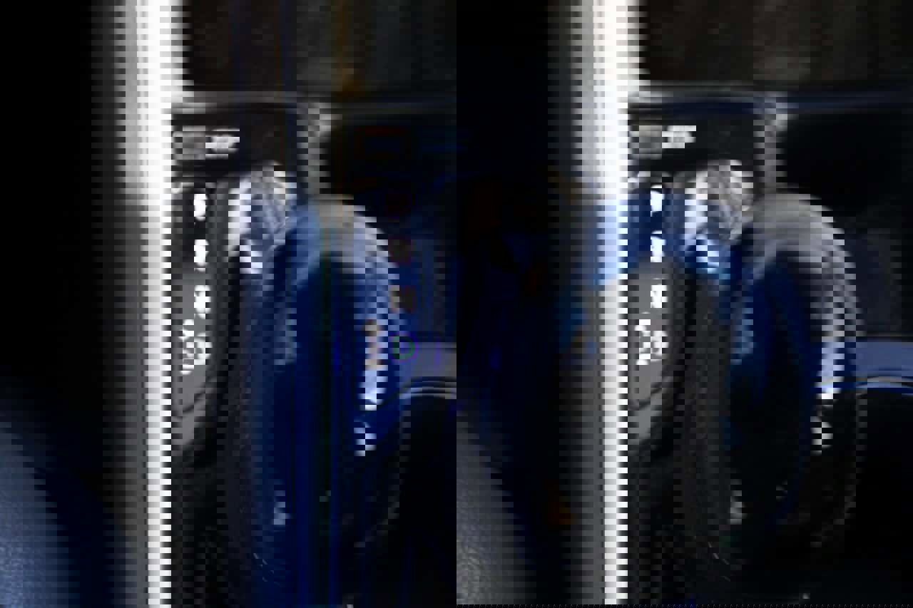 Used 2013 Hyundai Sonata Limited image 17