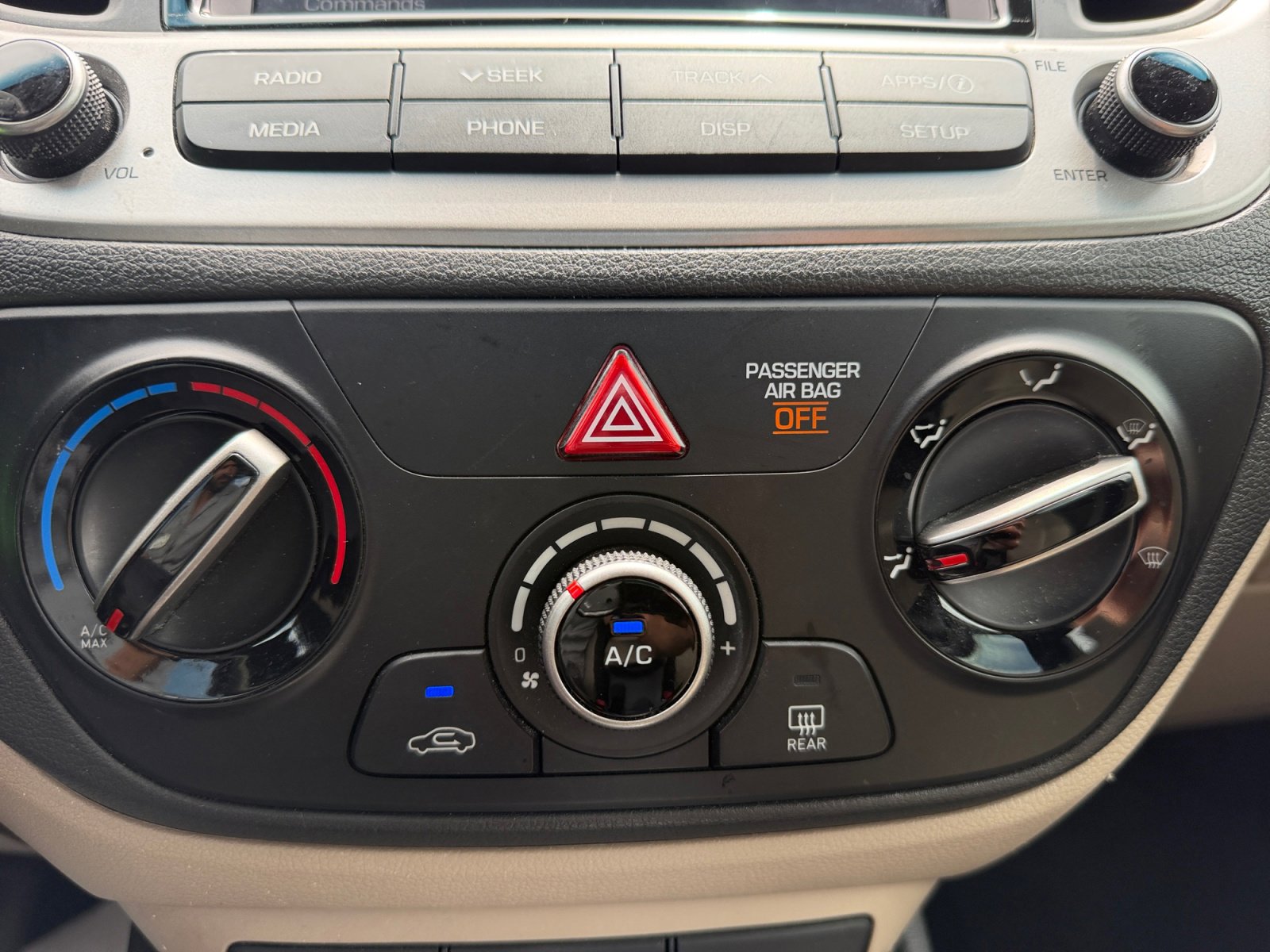Used 2018 Hyundai Accent SEL FWD image 11