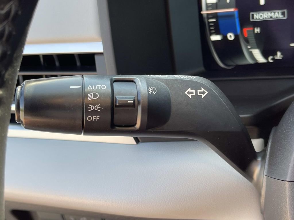 Used 2023 Mitsubishi Outlander SEL image 41