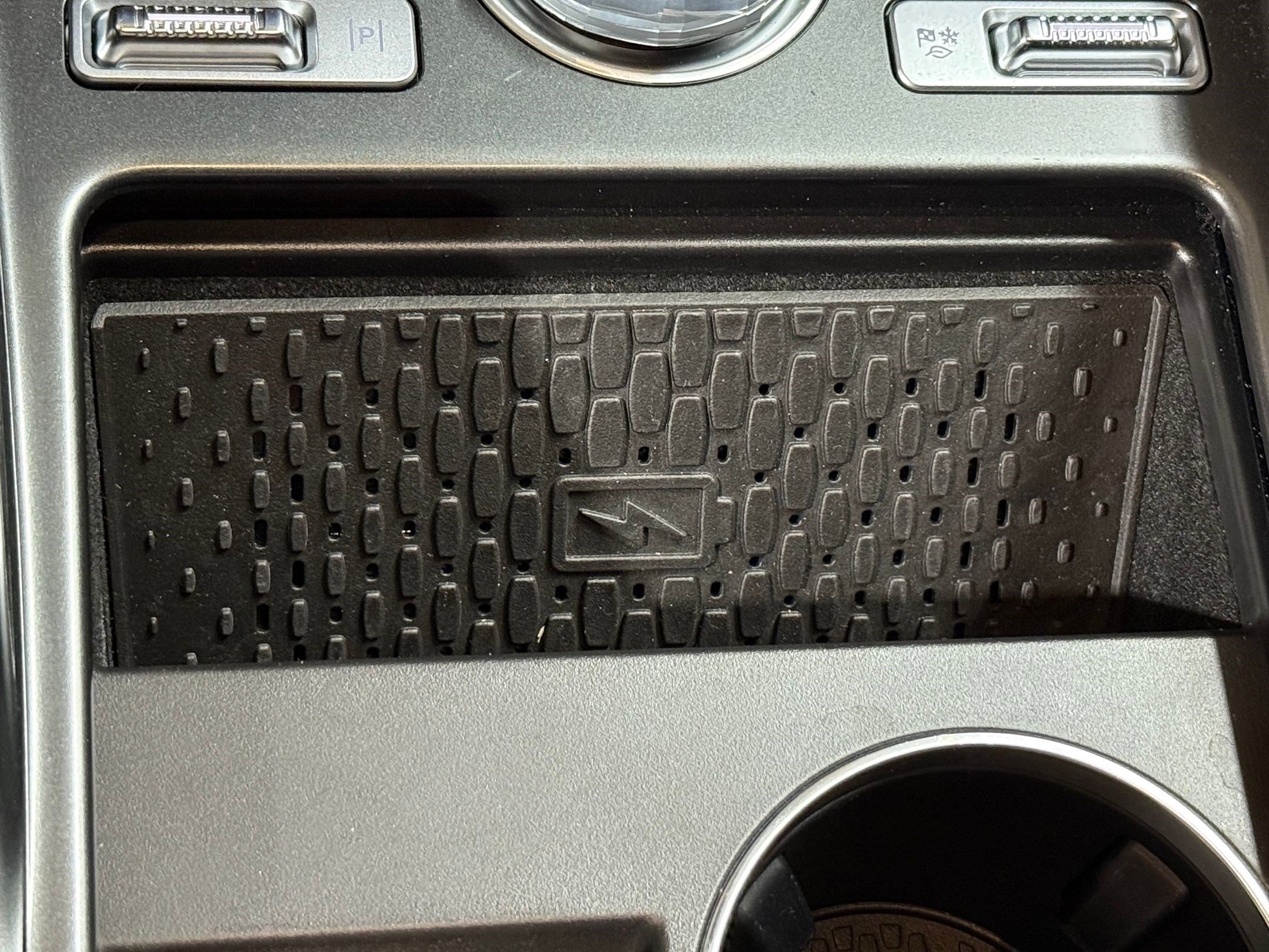 Used 2025 Lincoln Nautilus Reserve w/ Jet Appearance Package image 39