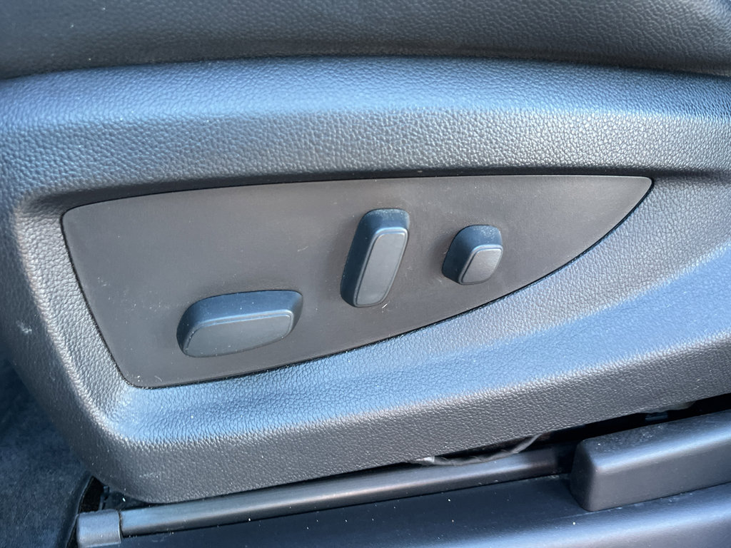 Used 2018 GMC Sierra 1500 SLT w/ SLT Premium Package image 14