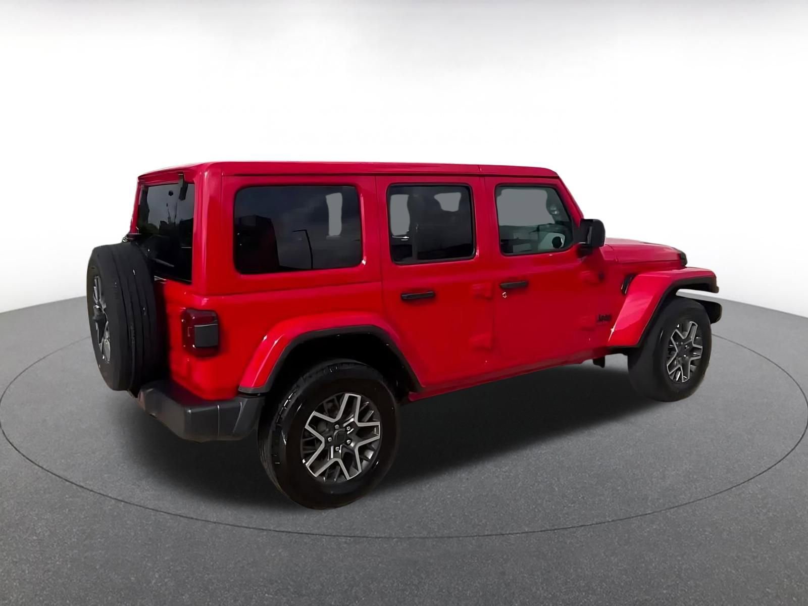 Used 2025 Jeep Wrangler Unlimited Sahara AWD/4WD image 10