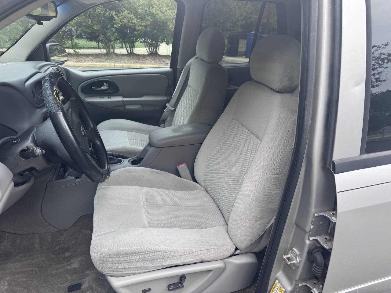 Used 2007 Chevrolet TrailBlazer LS w/ LS Preferred Equipment Group AWD/4WD image 8