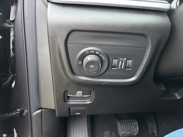 New 2025 Jeep Grand Cherokee Limited w/ Trailer Tow Package image 18