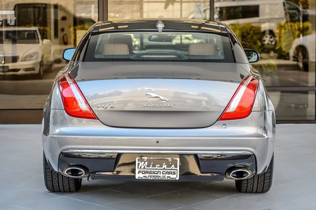 Used 2017 Jaguar XJ L Portfolio image 9