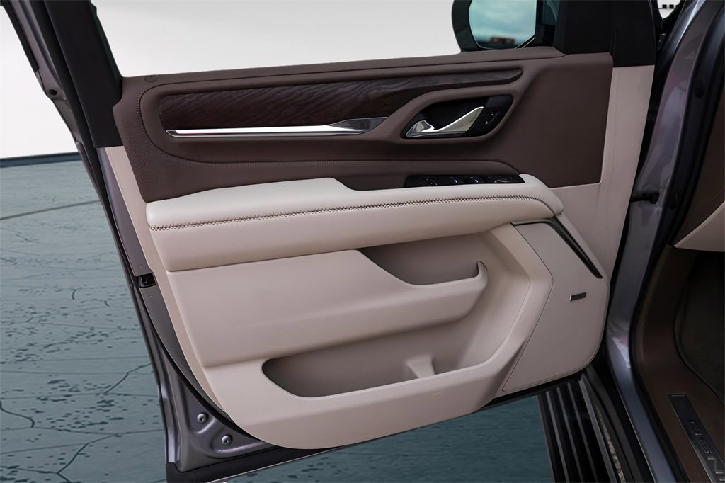 Used 2023 GMC Yukon XL Denali w/ LPO, Floor Liner Package image 28