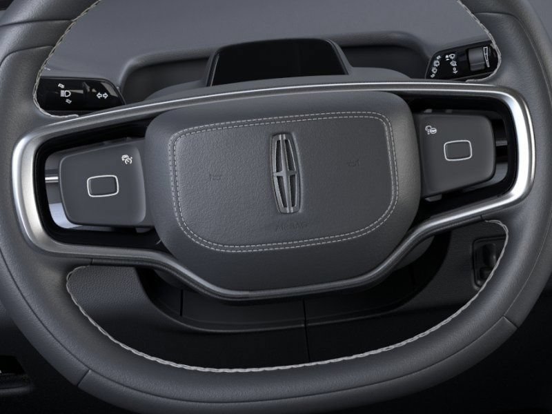 New 2026 Lincoln Navigator Premiere AWD/4WD image 12