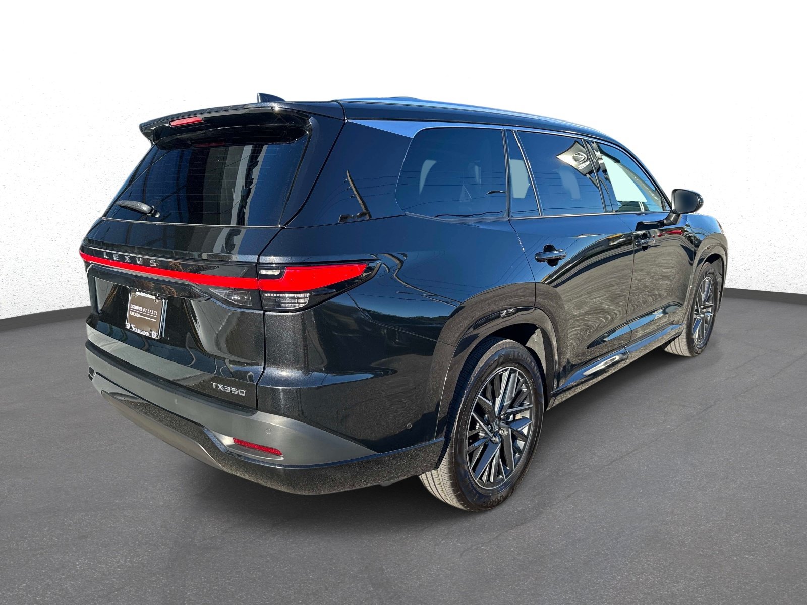 Used 2026 Lexus TX 350 FWD w/ Technology Package image 3