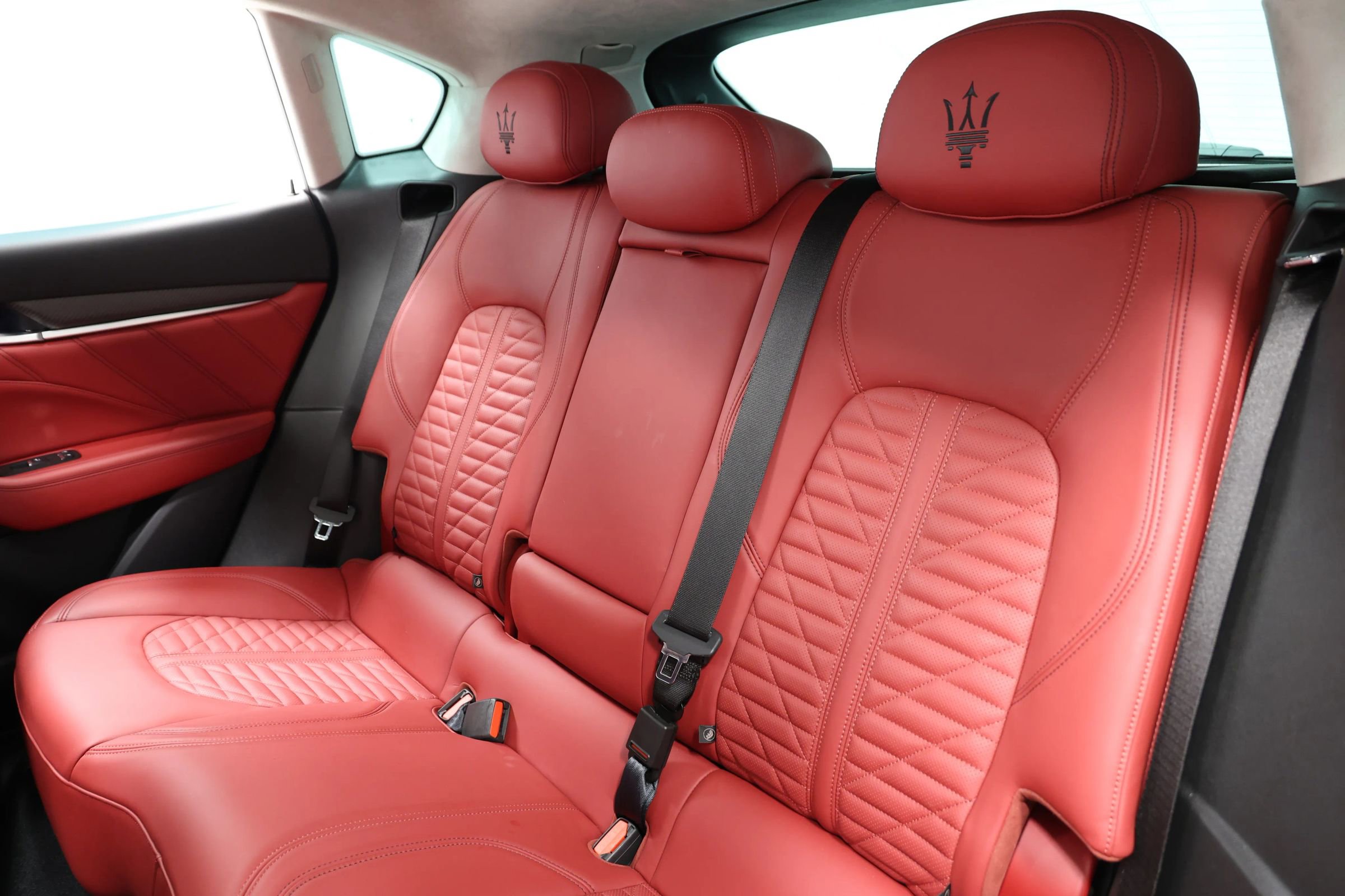 Used 2022 Maserati Levante Modena image 3