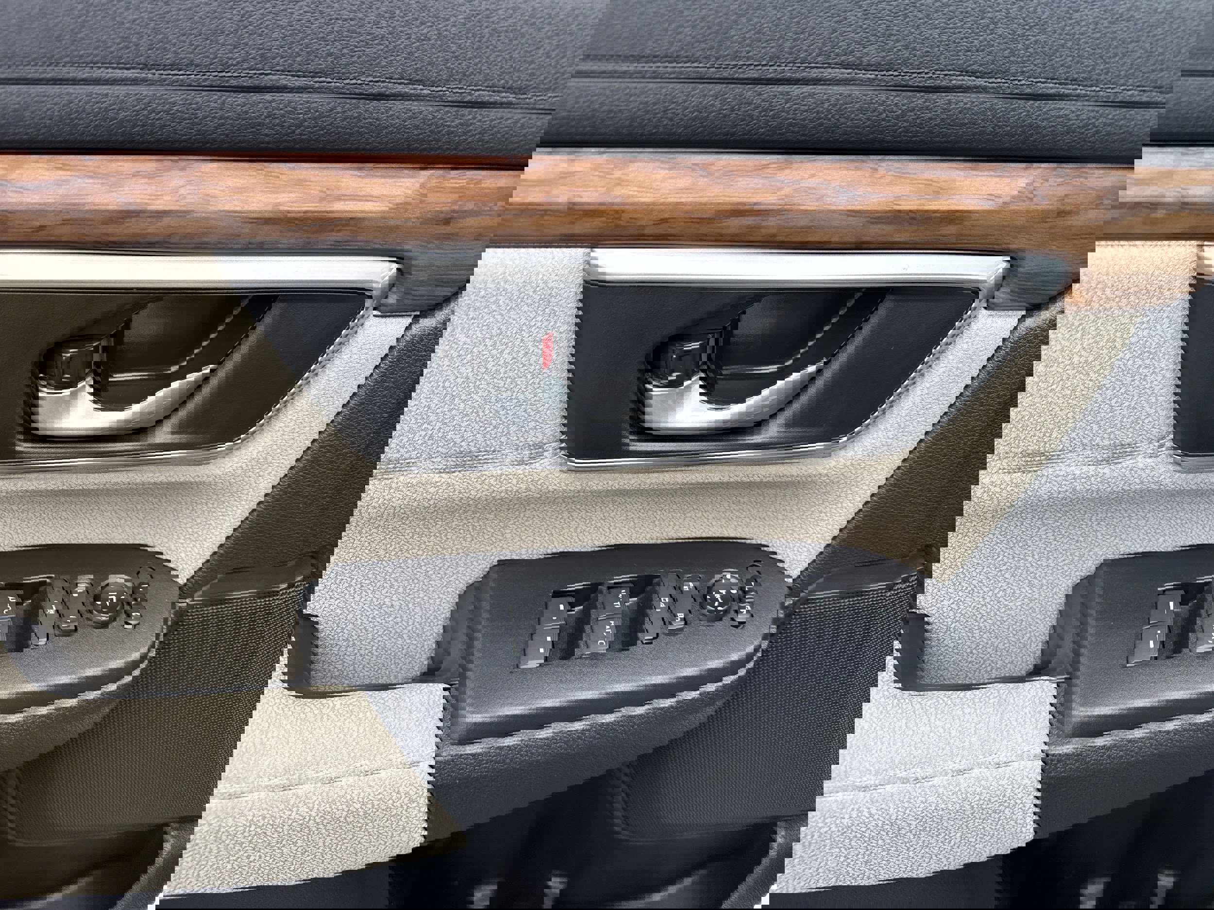 Used 2020 Honda CR-V EX image 8