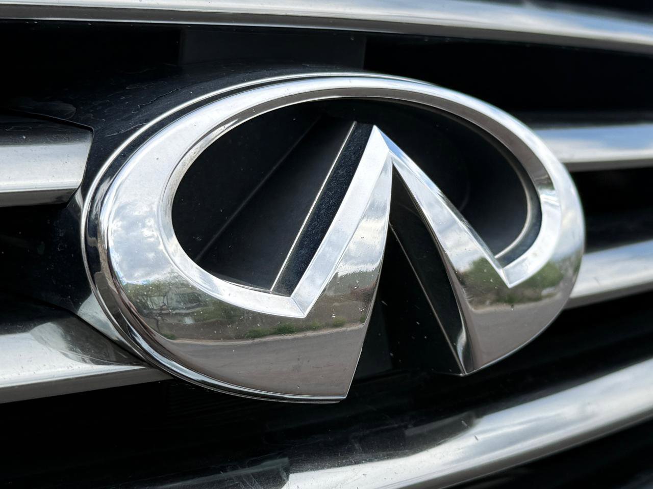 Used 2012 INFINITI G37 x w/ Premium Pkg AWD/4WD image 19
