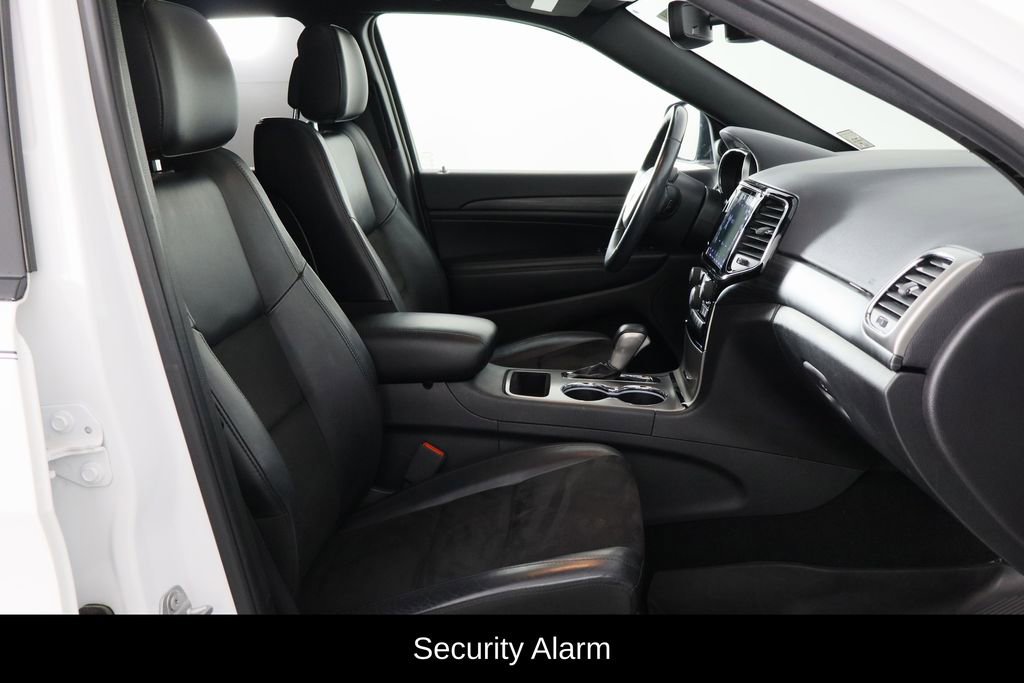 Used 2020 Jeep Grand Cherokee Altitude image 18