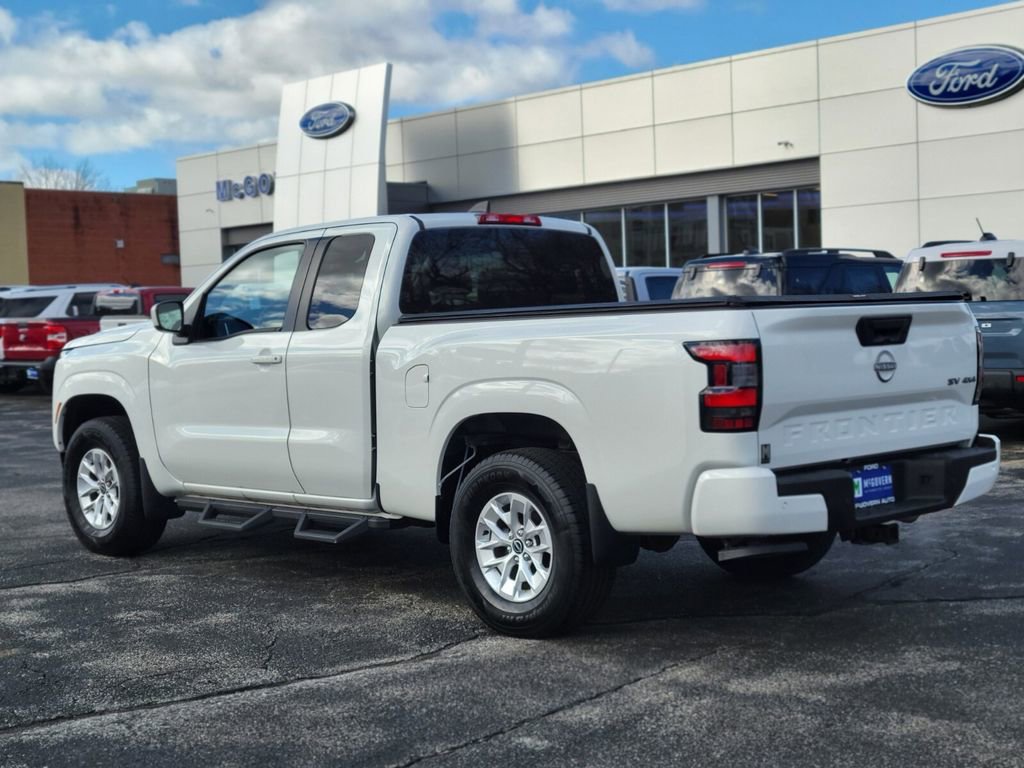 Used 2024 Nissan Frontier SV w/ Technology Package image 3