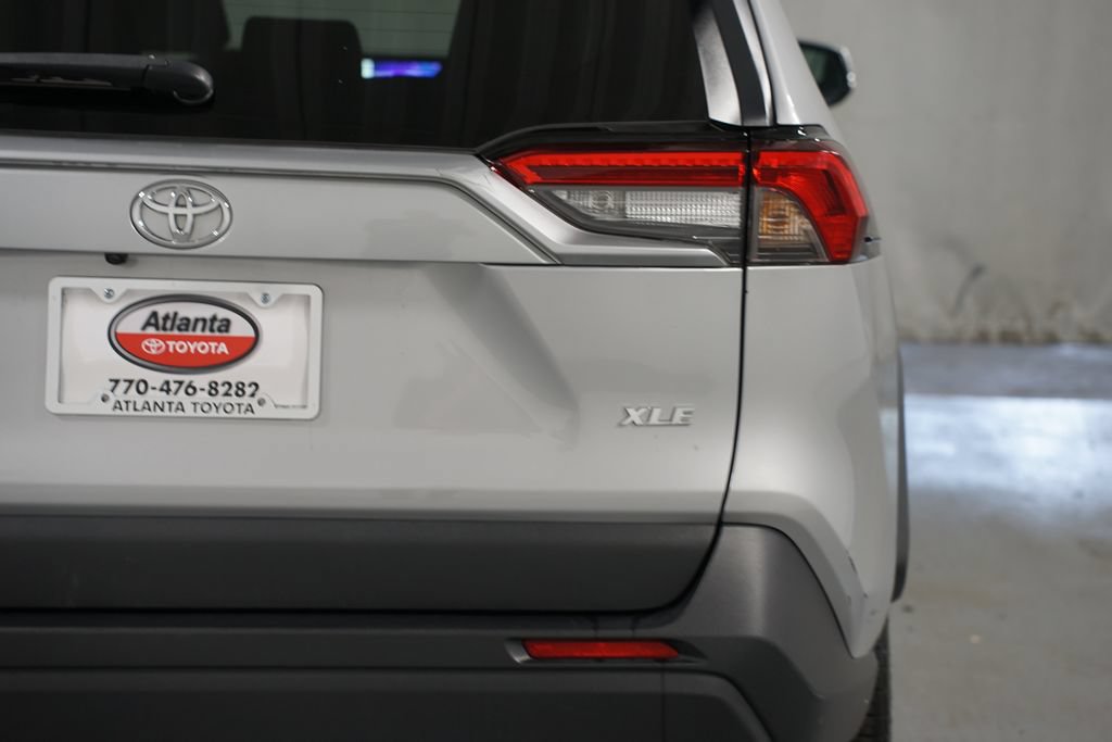 Used 2024 Toyota RAV4 XLE FWD image 10