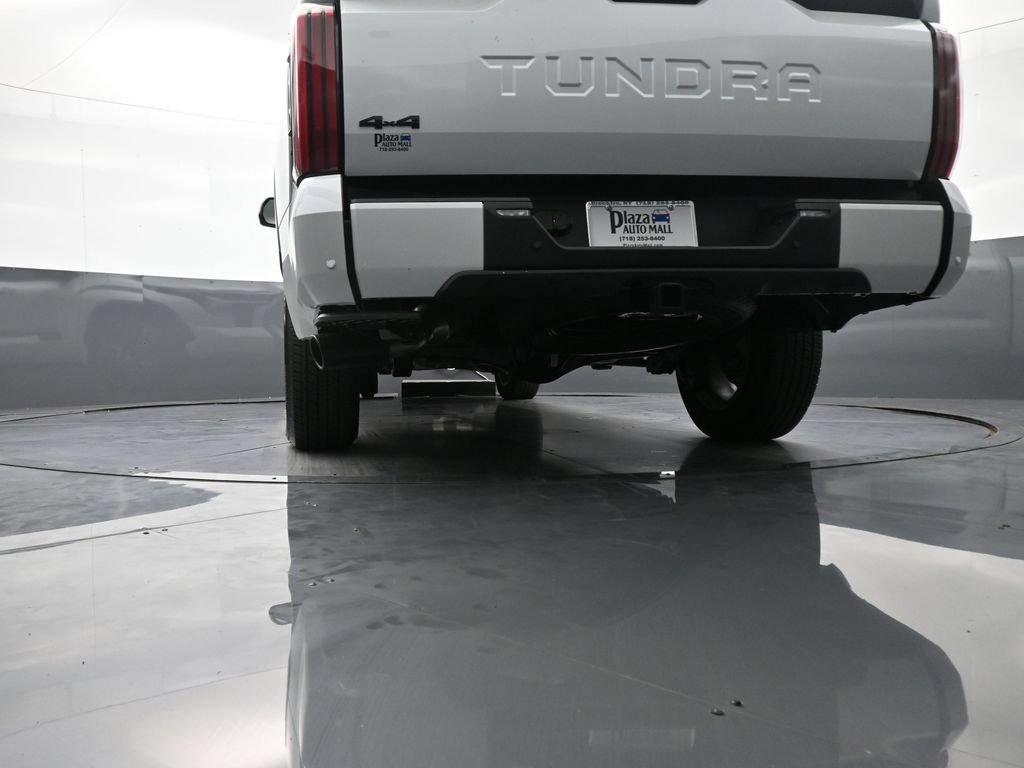 New 2024 Toyota Tundra Platinum AWD/4WD image 31